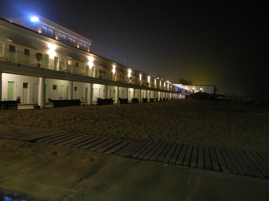 Hostel Cazino Nord Rooms Mamaia Kültér fotó